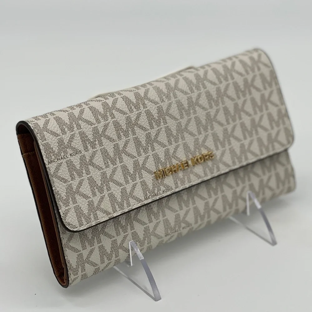 Michael Kors JST LG Trifold Vanilla Wallet